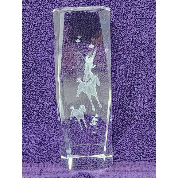 Vintage Laser Etched Angel Horses Butterfly Glass Paperweight‎ In Original Case - Picture 1 of 10